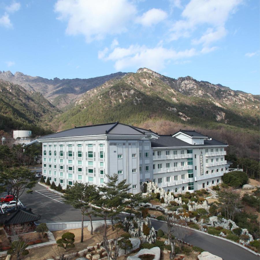 Hotel Gaya Seongju Bagian luar foto