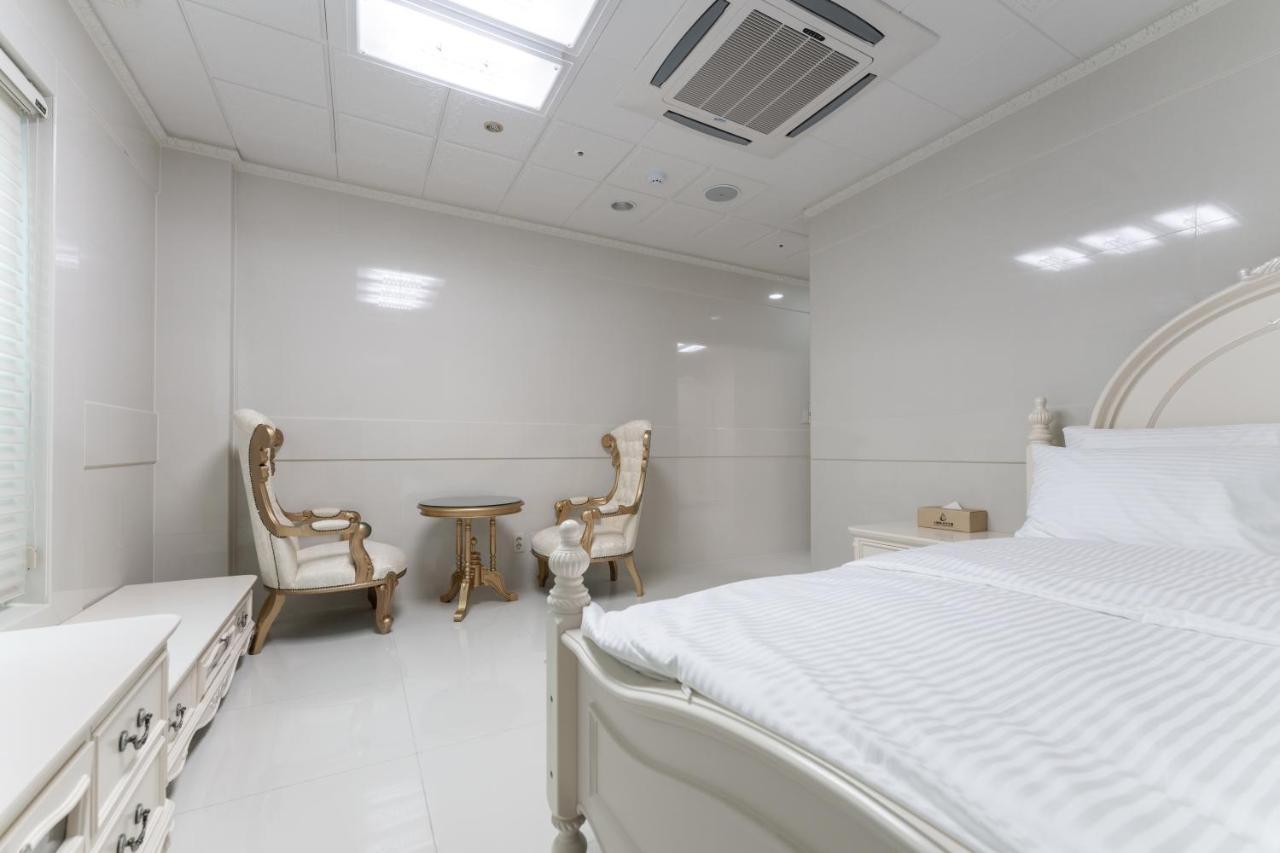 Hotel Gaya Seongju Bagian luar foto